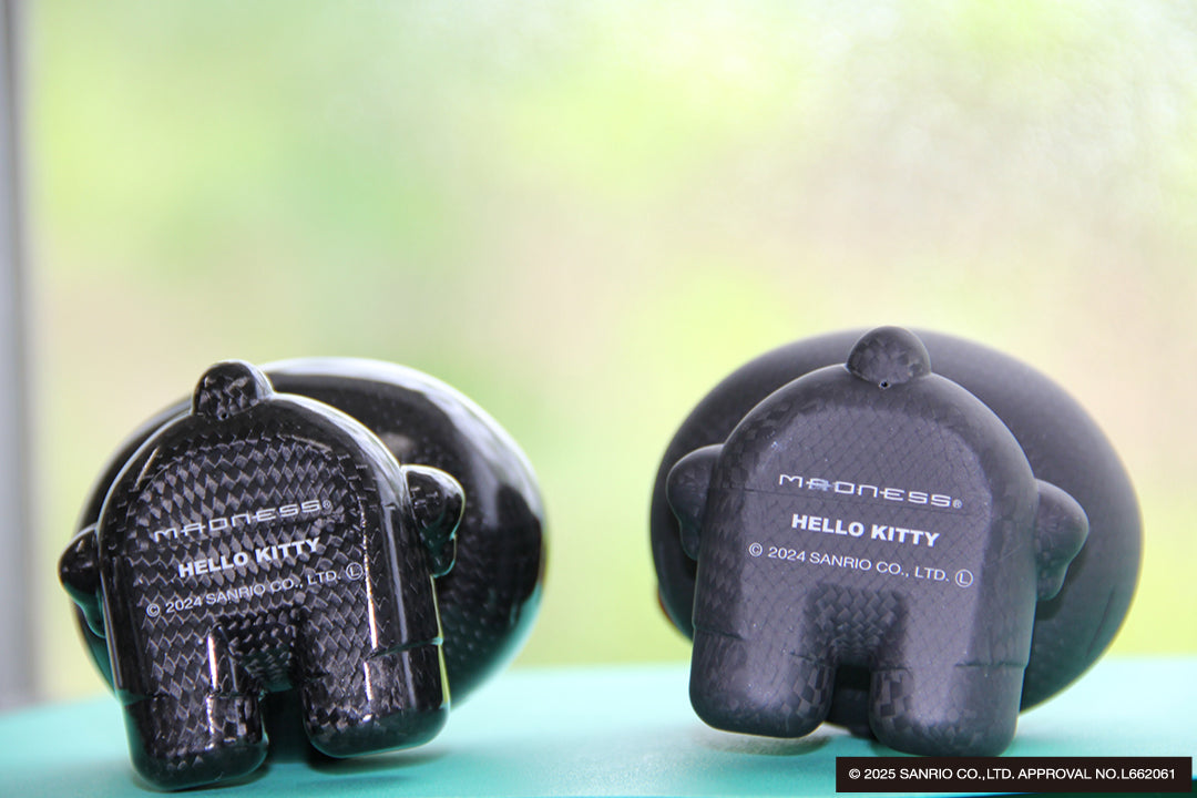 カーボンハローキティ